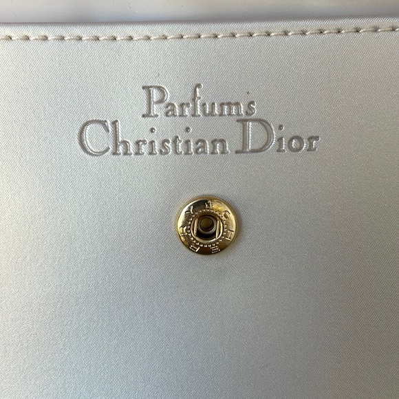 🆕Christian Dior Case - Picture 3 of 9